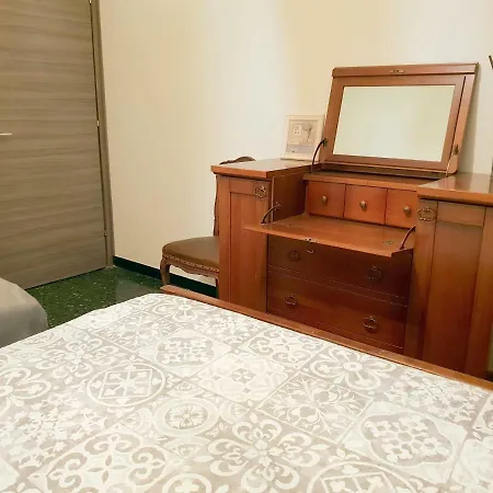Cantore 11a Bed & Breakfast Genova