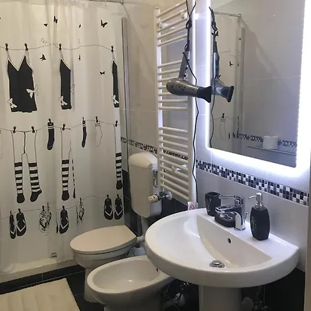 Cantore 11a Bed & Breakfast Genova