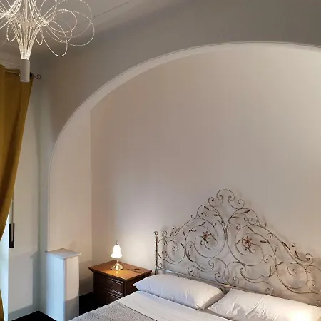 Bed & Breakfast Cantore 11a *
